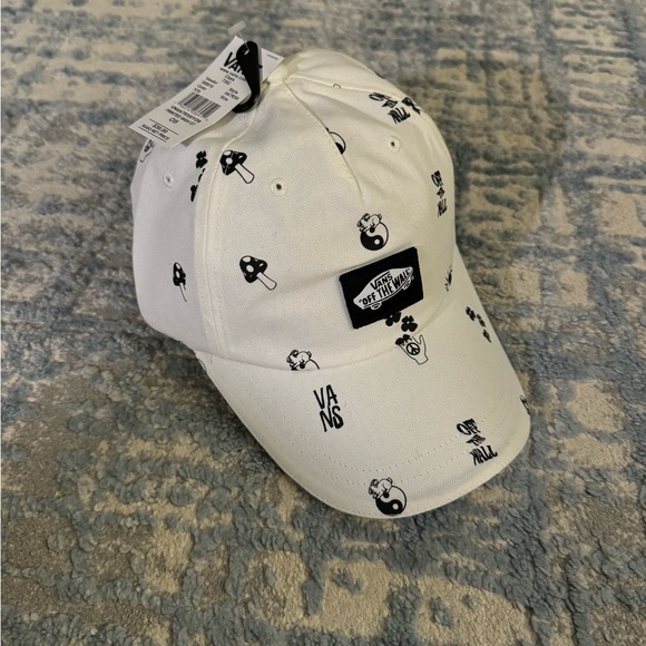 Vans Accessories - ☀️NWT Vans Hat